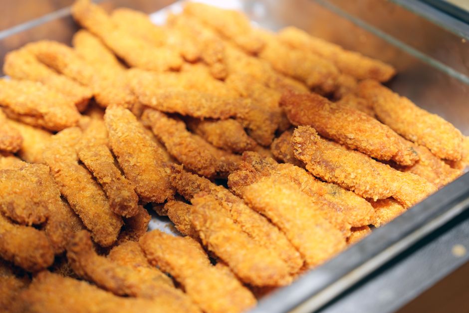Bastones de calabacín rebozados en Airfryer