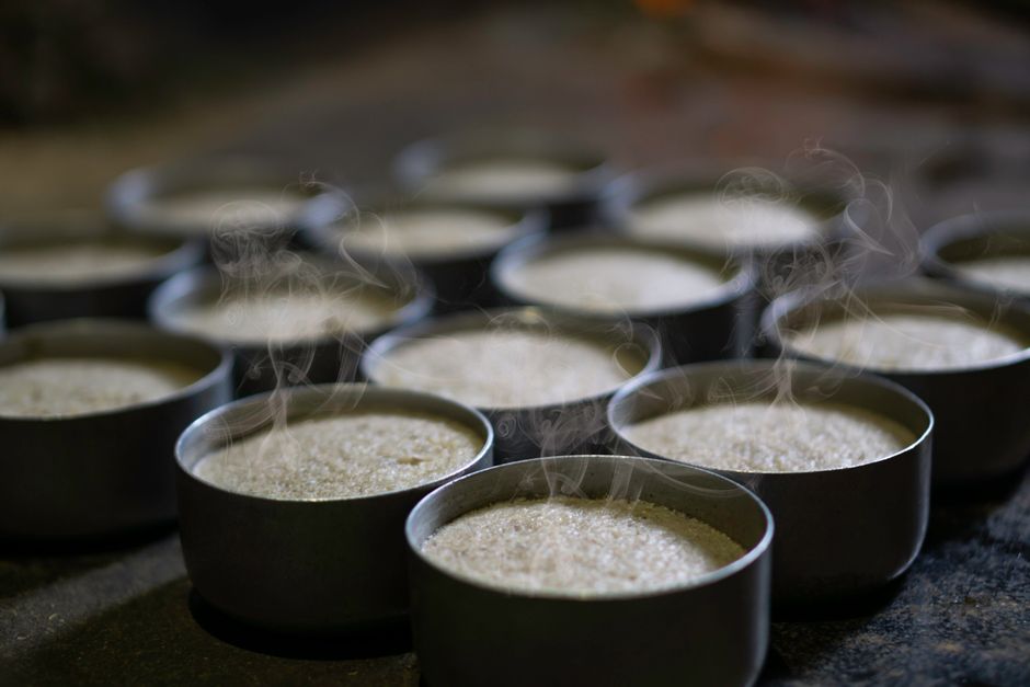 Arroz en taza al vapor Lekué