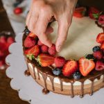Tarta de tres chocolates