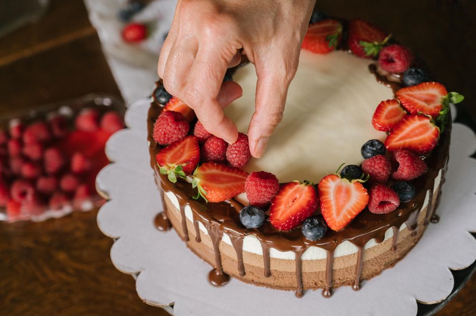 Tarta de tres chocolates
