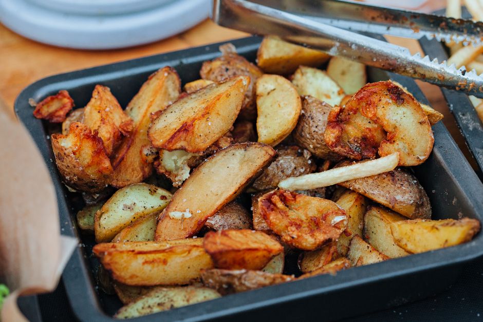 Cuñas de patata especiadas
