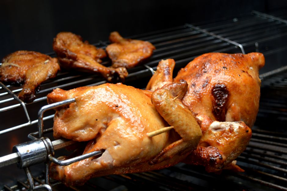 Pollo entero jugoso