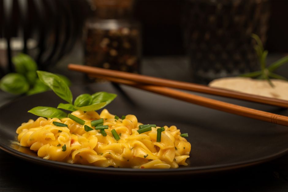 Macarrones al queso en lékue