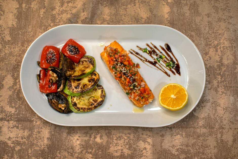 Salmon con costra de hierbas
