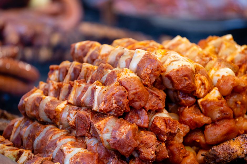 Pinchos de pollo y verduras
