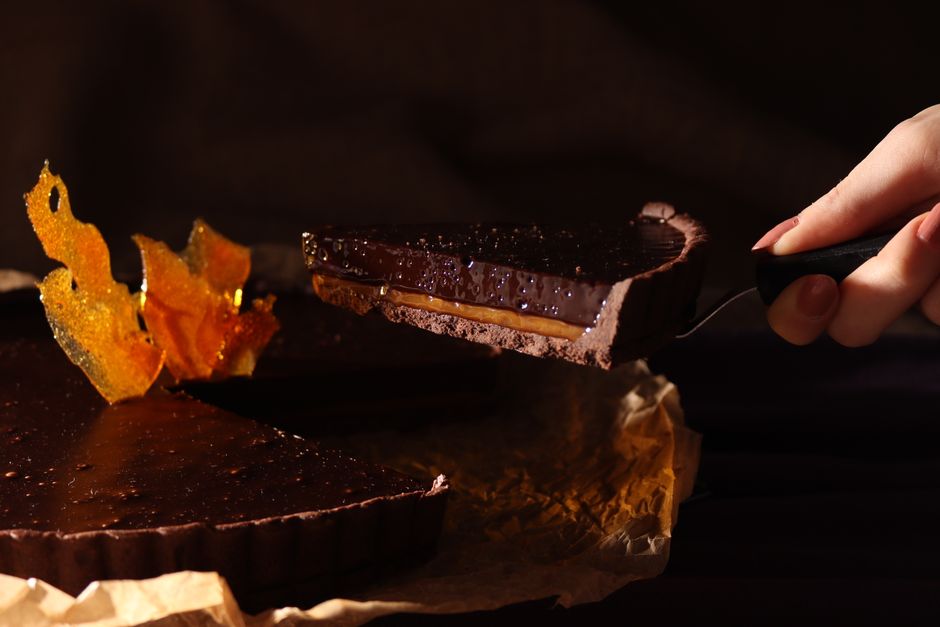 Tarta de tres chocolates